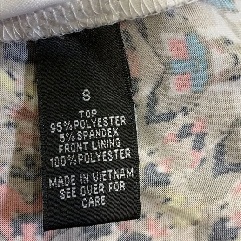 🛍️B Design size Small top - Picture 8 of 8